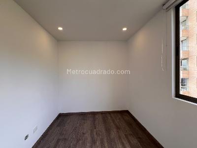 Apartamento en venta en El Poblado, Medellín · foto 5 de 11