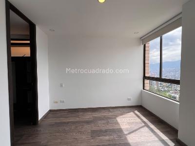 Apartamento en venta en El Poblado, Medellín · foto 9 de 11
