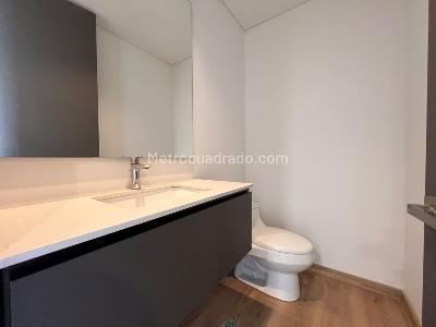 Apartamento en venta en El Poblado, Medellín · foto 13 de 15