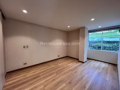 Apartamento de 3 alcobas en venta en El Poblado, Medellín, 93 m² · foto 10 de 17