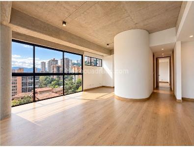 Apartamento de 2 alcobas en venta en El Poblado, Medellín, 110 m² · foto 2 de 11