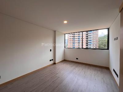 Apartamento de 2 alcobas en arriendo en El Poblado, Medellín, 62 m² · foto 10 de 12