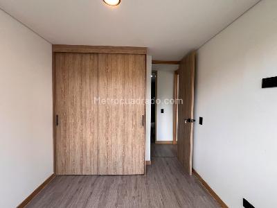 Apartamento de 2 alcobas en arriendo en El Poblado, Medellín, 62 m² · foto 7 de 12