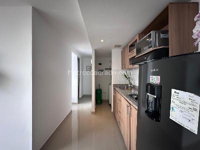 Apartamento en venta en El Poblado, Medellín · foto 9 de 17