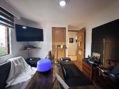 Apartamento de 3 alcobas en venta en El Tesoro, Medellín, 142 m² · foto 15 de 19
