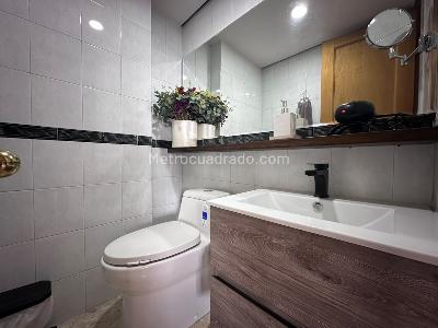 Apartamento de 3 alcobas en venta en El Tesoro, Medellín, 142 m² · foto 19 de 19