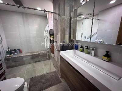 Apartamento de 3 alcobas en venta en El Poblado, Medellín, 171 m² · foto 18 de 19