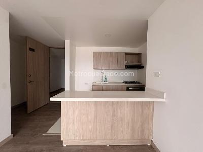 Apartamento de 2 alcobas en venta en Sabaneta, Sabaneta, 65 m² · foto 5 de 12