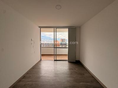 Apartamento de 2 alcobas en venta en Sabaneta, Sabaneta, 65 m² · foto 7 de 12