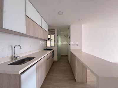 Apartamento de 2 alcobas en venta en Sabaneta, Sabaneta, 85 m² · foto 7 de 13