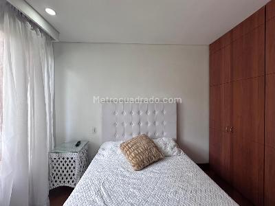 Apartamento de 2 alcobas en arriendo en El Poblado, Medellín, 135 m² · foto 16 de 20