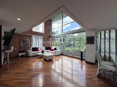 Apartamento de 2 alcobas en arriendo en El Poblado, Medellín, 135 m² · foto 4 de 20
