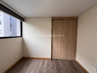 Apartamento de 3 alcobas en venta en El Poblado, Medellín, 111 m² · foto 8 de 14