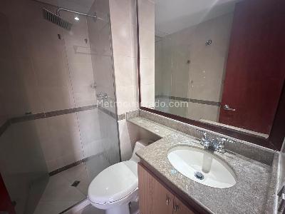 Apartamento de 3 alcobas en venta en El Poblado, Medellín, 74 m² · foto 19 de 19