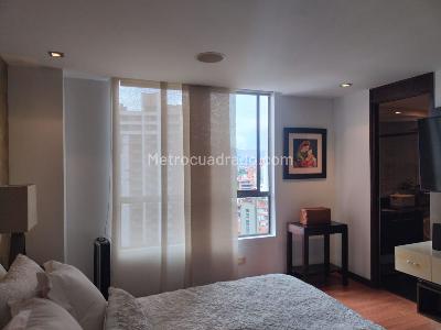 Apartamento de 3 alcobas en venta en El Poblado, Medellín, 154 m² · foto 11 de 19