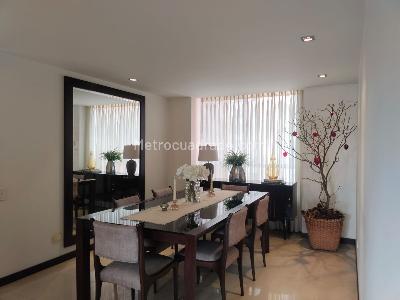 Apartamento de 3 alcobas en venta en El Poblado, Medellín, 154 m² · foto 3 de 19