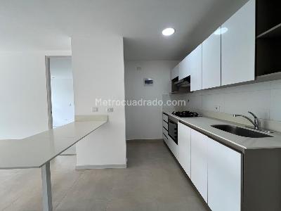 Apartamento de 2 alcobas en venta en Castropol, Medellín, 76 m² · foto 5 de 16