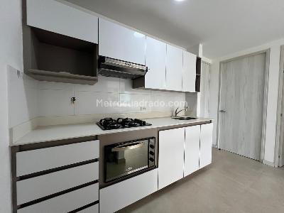 Apartamento de 2 alcobas en venta en Castropol, Medellín, 76 m² · foto 7 de 16