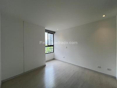 Apartamento de 2 alcobas en venta en Castropol, Medellín, 76 m² · foto 8 de 16