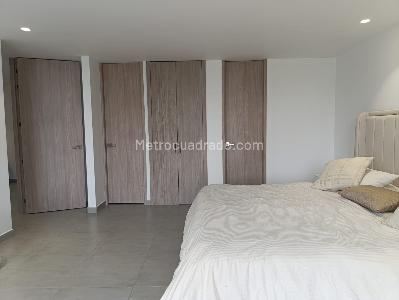 Apartamento en venta en El Poblado, Medellín · foto 11 de 20