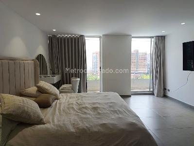 Apartamento en venta en El Poblado, Medellín · foto 12 de 20