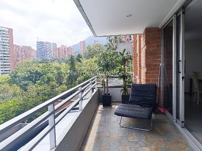 Apartamento en venta en El Poblado, Medellín · foto 20 de 20