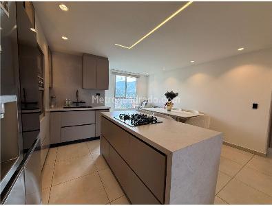 Apartamento de 2 alcobas en venta en Sabaneta, Sabaneta, 84 m² · foto 6 de 11