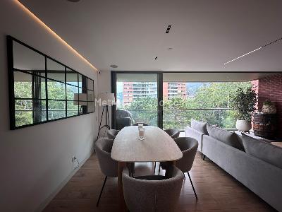 Apartamento de 2 alcobas en venta en El Poblado, Medellín, 109 m² · foto 3 de 18