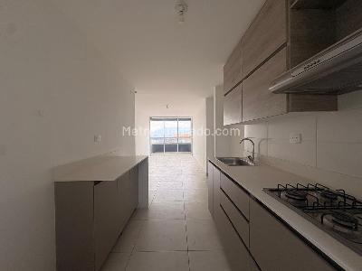 Apartamento de 3 alcobas en venta en Sabaneta, Sabaneta, 84 m² · foto 5 de 13