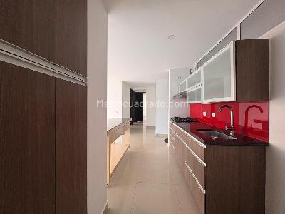 Apartamento de 3 alcobas en venta en Sabaneta, Sabaneta, 92 m² · foto 5 de 14