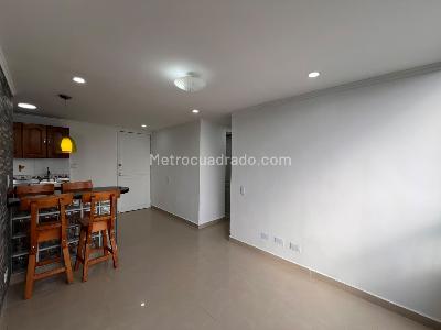 Apartamento en venta en El Poblado, Medellín · foto 3 de 11