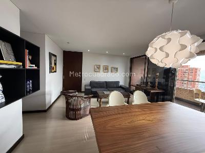 Apartamento de 2 alcobas en arriendo en El Tesoro, Medellín, 105 m² · foto 3 de 10