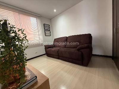 Apartamento de 2 alcobas en arriendo en El Tesoro, Medellín, 105 m² · foto 9 de 10