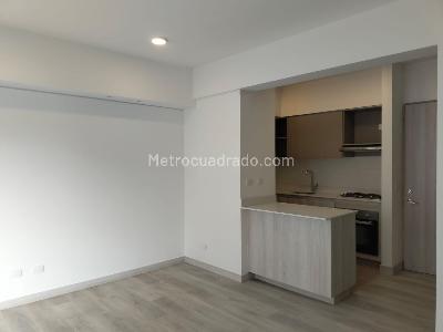Apartamento en venta en El Poblado, Medellín · foto 4 de 13