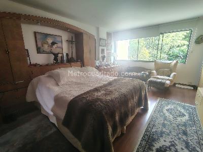 Apartamento en venta en El Poblado, Medellín · foto 12 de 18