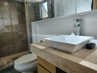 Apartamento en venta en El Poblado, Medellín · foto 16 de 18