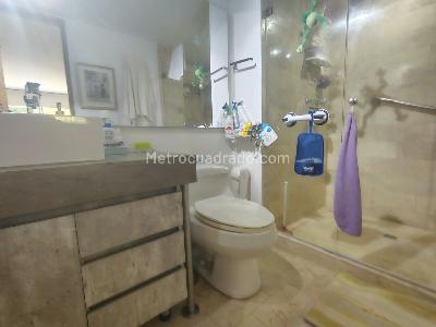 Apartamento en venta en El Poblado, Medellín · foto 17 de 18
