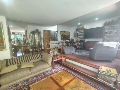 Apartamento en venta en El Poblado, Medellín · foto 3 de 18
