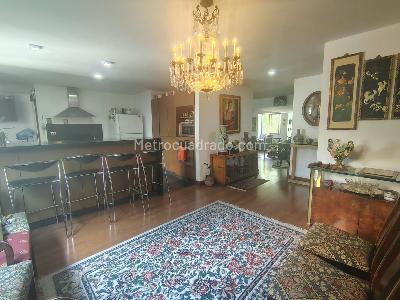 Apartamento en venta en El Poblado, Medellín · foto 6 de 18