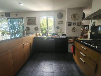 Apartamento en venta en El Poblado, Medellín · foto 9 de 18