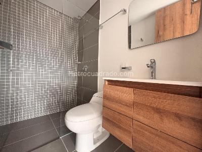Apartamento de 2 alcobas en arriendo en Envigado, Envigado, 74 m² · foto 12 de 12