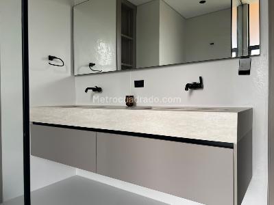 Apartamento en venta en El Poblado, Medellín · foto 17 de 17