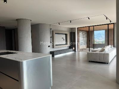 Apartamento en venta en El Poblado, Medellín · foto 4 de 17