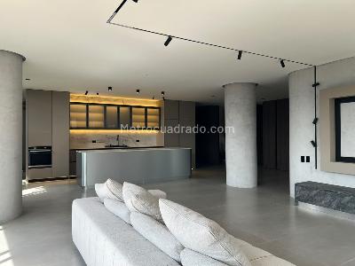 Apartamento en venta en El Poblado, Medellín · foto 5 de 17
