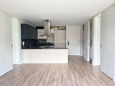 Apartamento de 2 alcobas en venta en Los Balsos, Medellín, 85 m² · foto 4 de 17