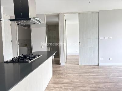 Apartamento de 2 alcobas en venta en Los Balsos, Medellín, 85 m² · foto 7 de 17