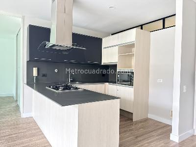 Apartamento de 2 alcobas en venta en Los Balsos, Medellín, 85 m² · foto 9 de 17