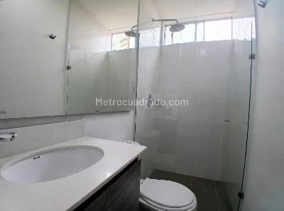 Apartamento de 3 alcobas en arriendo en Sabaneta, Sabaneta, 78 m² · foto 10 de 10