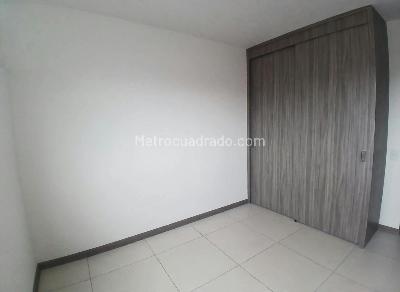 Apartamento de 3 alcobas en arriendo en Sabaneta, Sabaneta, 78 m² · foto 9 de 10