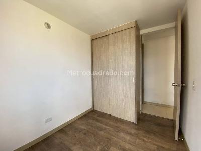 Apartamento de 3 alcobas en arriendo en Sabaneta, Sabaneta, 74 m² · foto 7 de 10